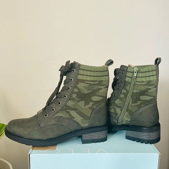 LIFESTRIDE Knockout Lace-Up Combat Boot, Comfort Boot, Green Olive, Size 8, NWT - Picture 10 of 16